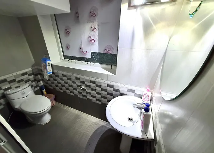Hill Hotel 3*